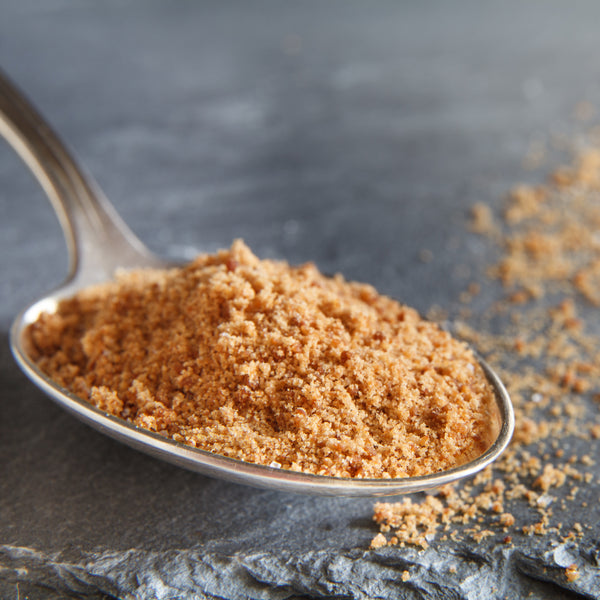 The difference between coconut blossom sugar and white sugar is small
